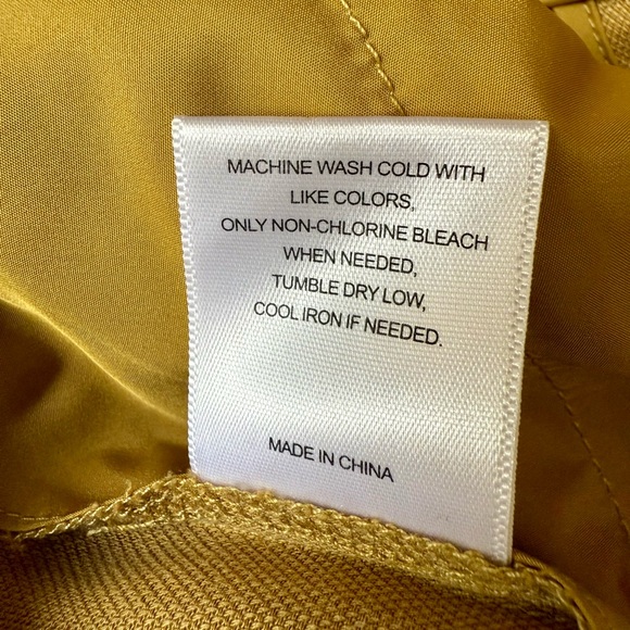 Tan High-Waisted Cropped Pants with Tapered Legs - Picture 2 of 3